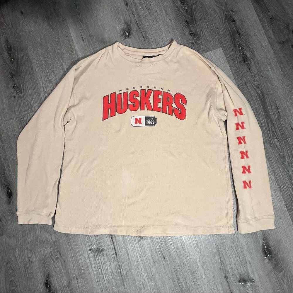 Vintage Nebraska Huskers Waffle Knit Long Sleeve Shirt XL Tan Red Logo College
